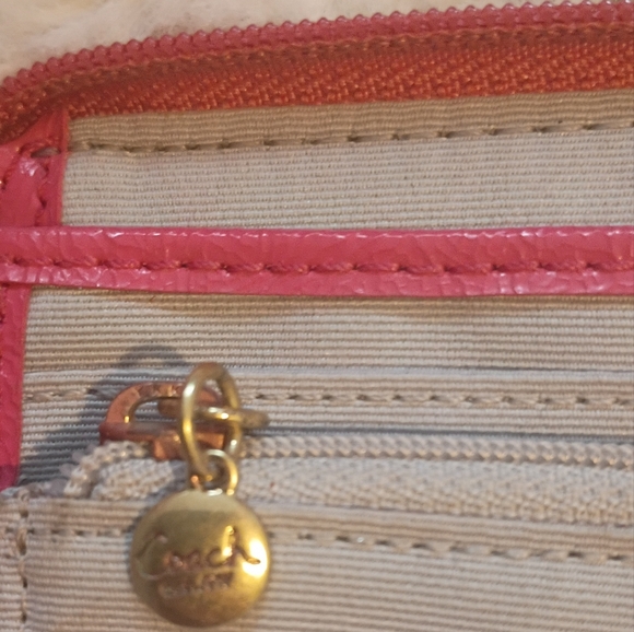 Coach Poppy Compact Wallet - Picture 9 of 10